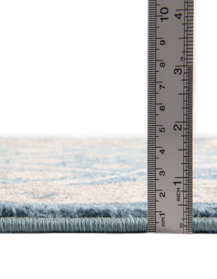 Detail image of  2' x 6' Viola Runner Rug