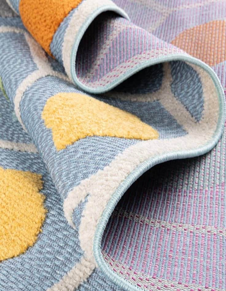 Detail image of  5' 3 x 5' 3  Washable Aruba Indoor / Outdoor Square Rug