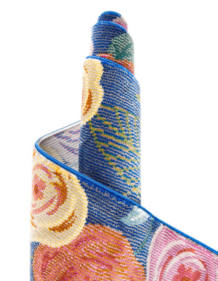 Detail image of  7' 10 x 7' 10 Blossom Square Rug