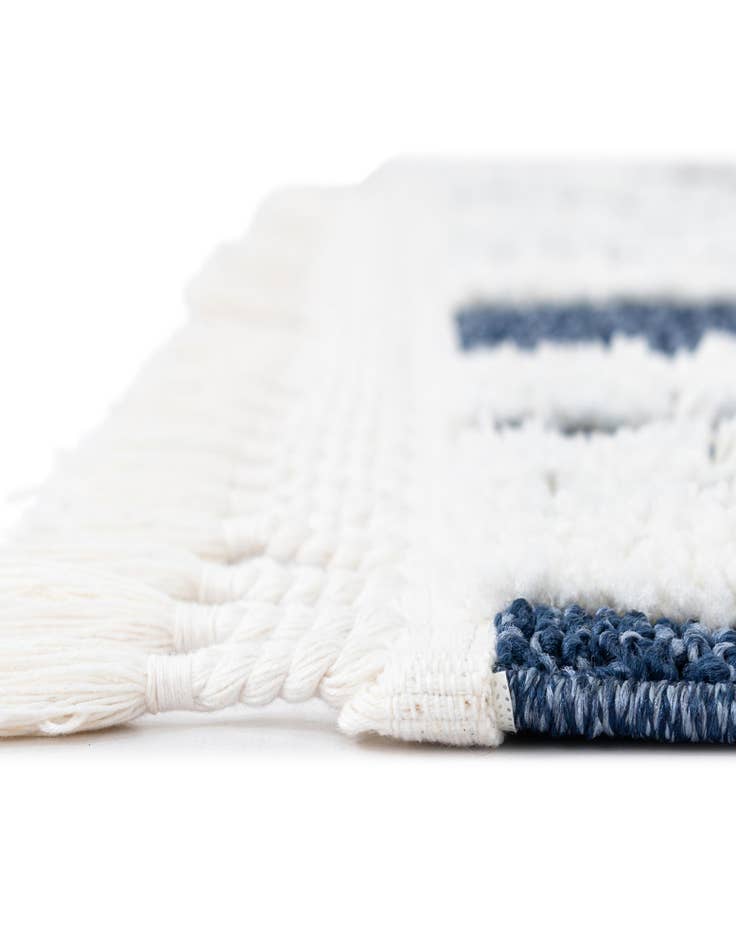 Detail image of  7' 10 x 7' 10 Boho Square Rug