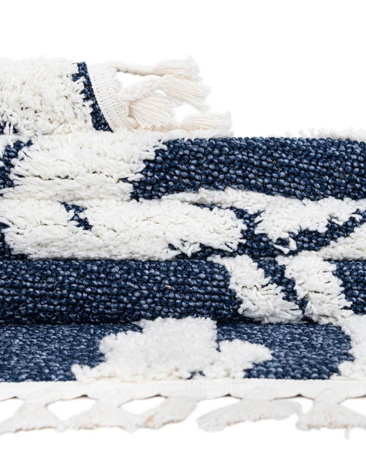 Detail image of  7' 10 x 7' 10 Boho Square Rug