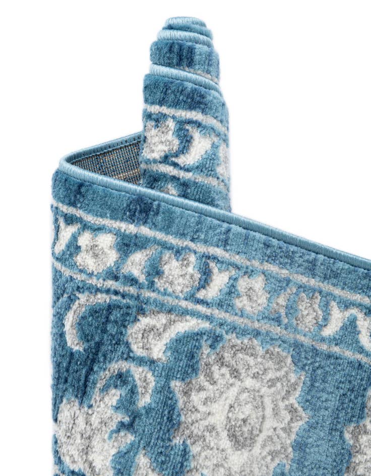 Detail image of  5' 3 x 5' 3 Boston Square Rug