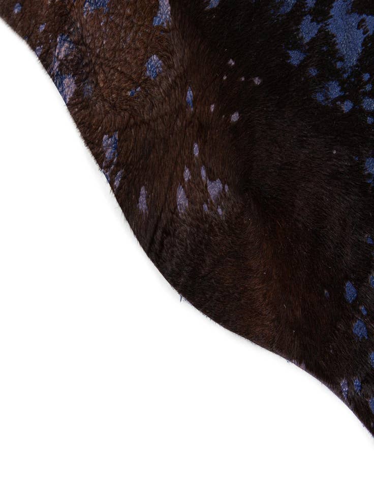 Detail image of  6' 5 x 6' 9 Cowhide Leather Square Rug