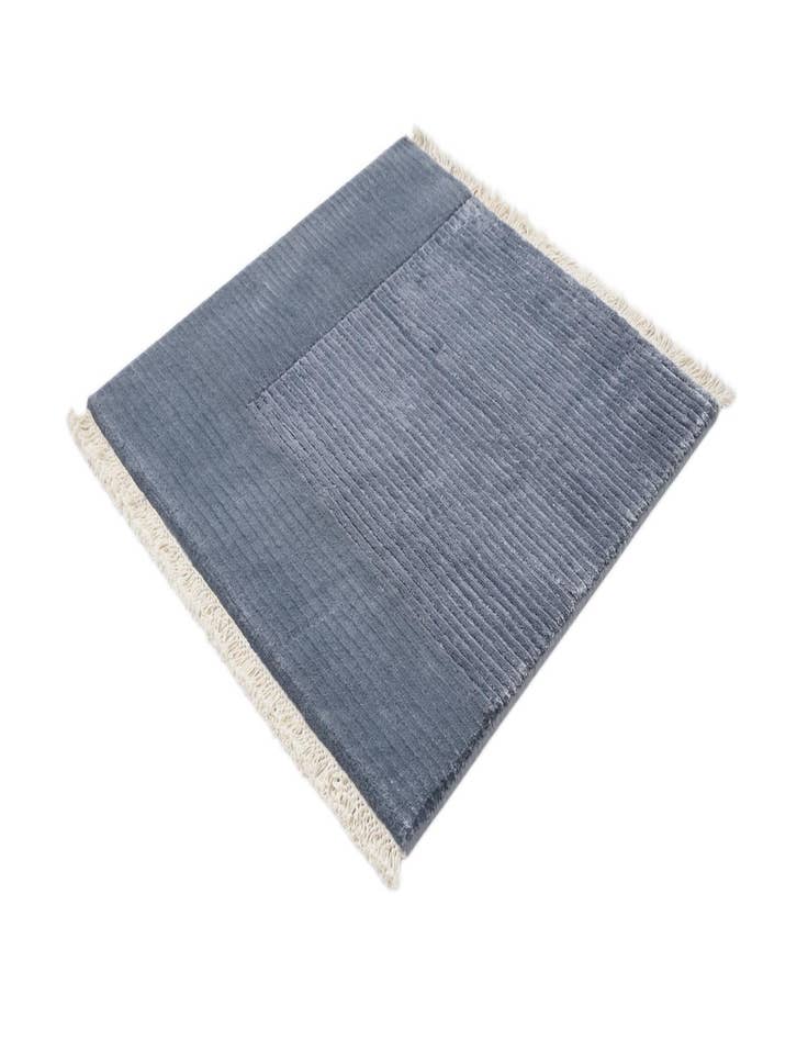 Detail image of  2' 7 x 2' 7  Hand Knotted Darya Wool Square Rug