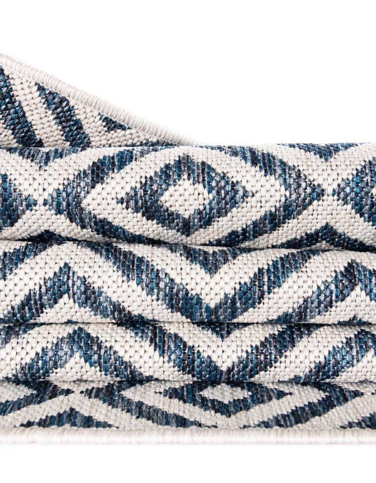 Detail image of  7' 10 x 7' 10  Washable Jill Zarin Costa Rica Indoor / Outdoor Square Rug