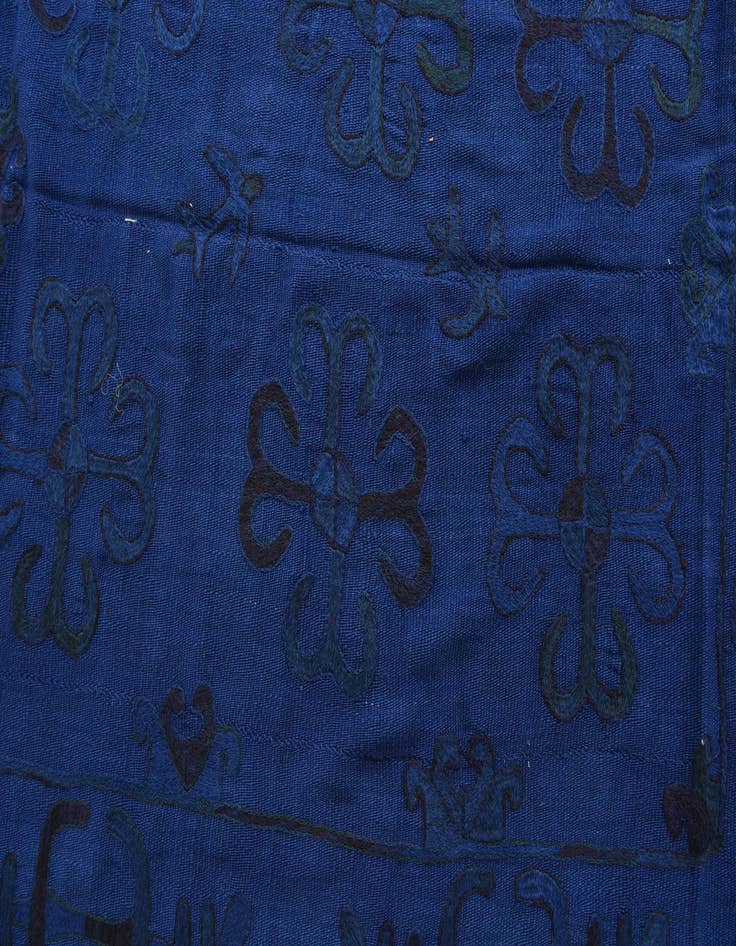 Detail image of  5' 6 x 6' 6  Hand Woven Kilim Suzani Wool Square Rug