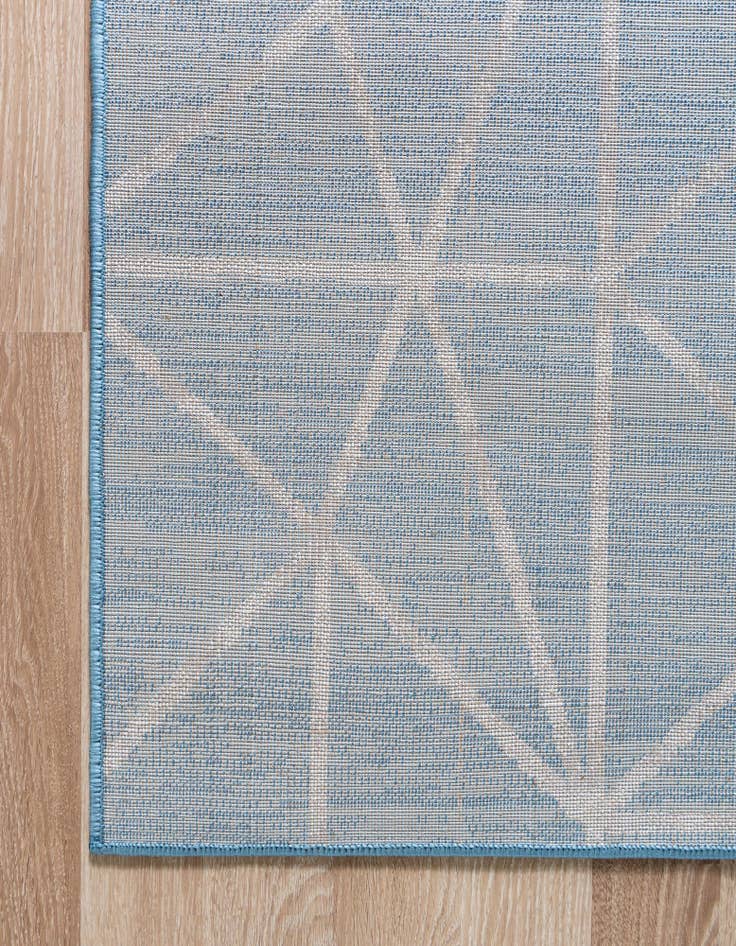 Detail image of  5' 3 x 5' 3 Lattice Trellis Square Rug