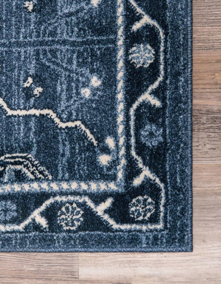 Detail image of  6' x 6' Miranda Square Rug