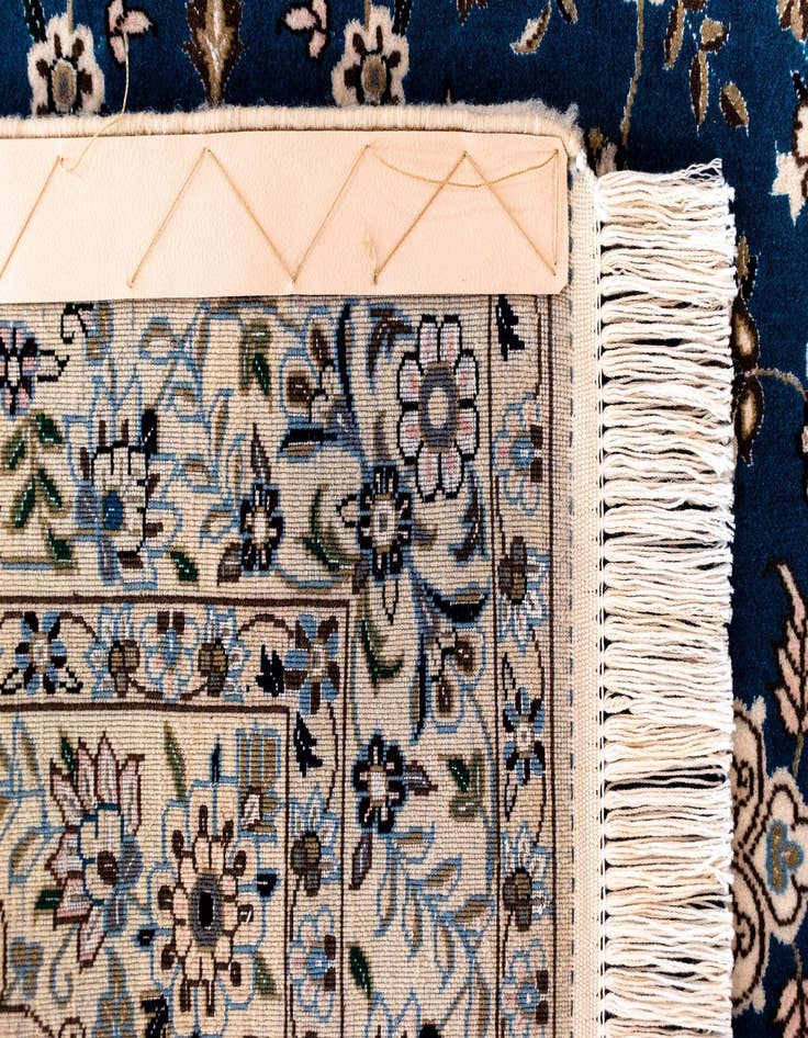 Detail image of  3' 6 x 3' 6 Nain Square Rug
