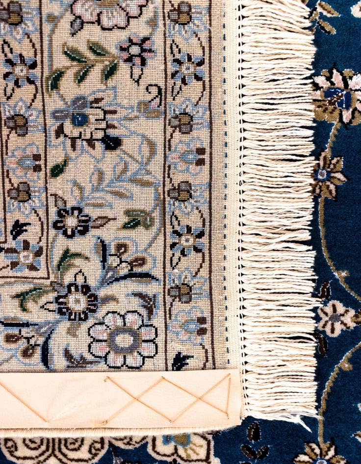 Detail image of  3' 6 x 3' 6 Nain Square Rug