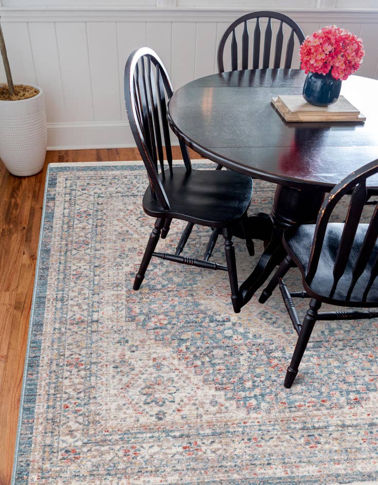 Detail image of  4' x 4' Noble Square Rug