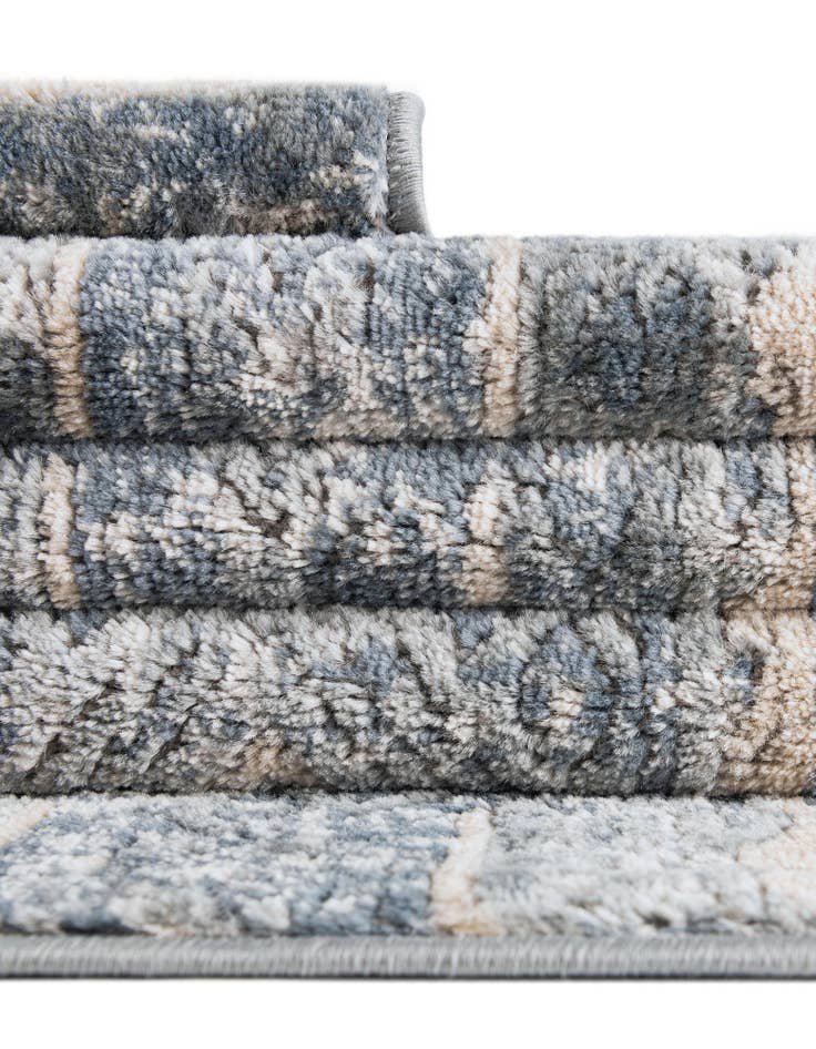 Detail image of  7' 10 x 7' 10 Oregon Square Rug