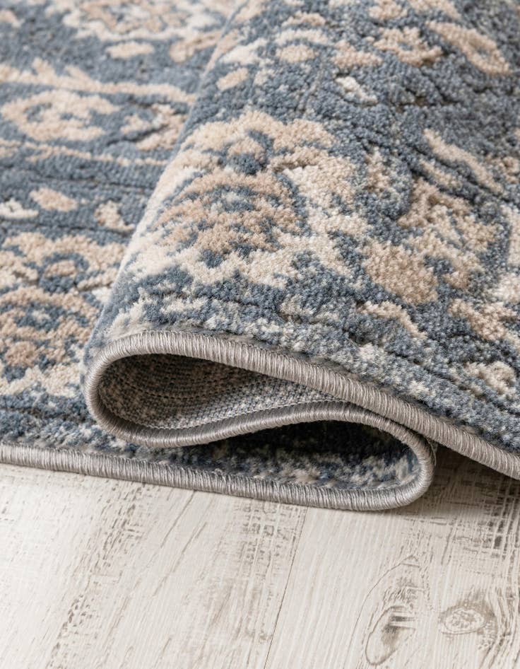 Detail image of  4' x 4' Oregon Square Rug