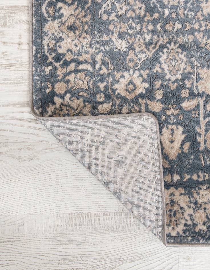 Detail image of  4' x 4' Oregon Square Rug