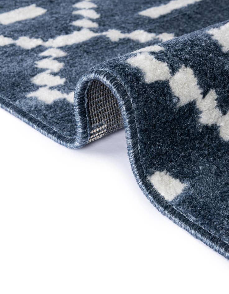 Detail image of  10' x 10' Oslo Square Rug