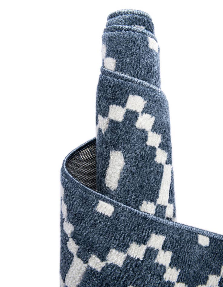 Detail image of  10' x 10' Oslo Square Rug