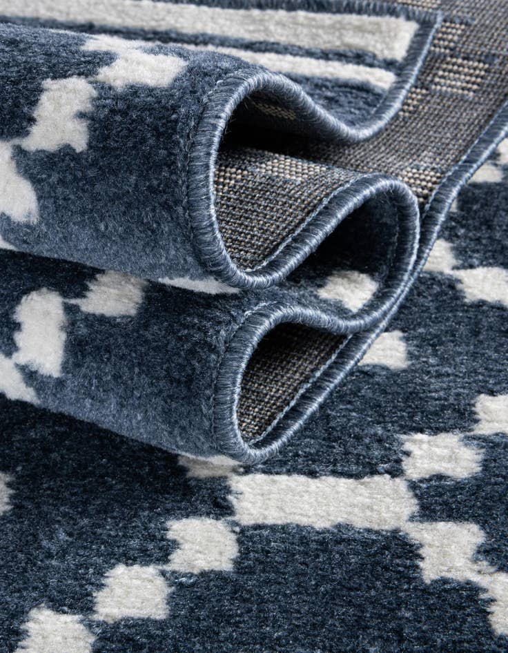 Detail image of  10' x 10' Oslo Square Rug