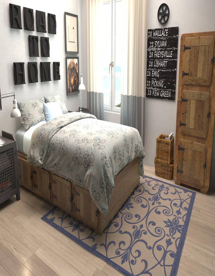 Detail image of  6' x 6'  Washable Botanical Indoor / Outdoor Square Rug