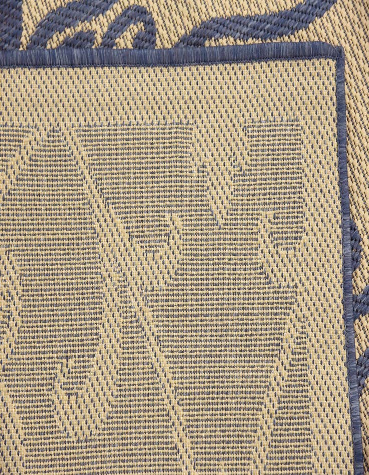 Detail image of  6' x 6'  Washable Botanical Indoor / Outdoor Square Rug