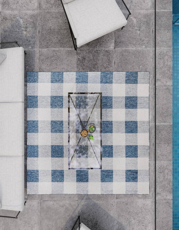 Detail image of  7' 10 x 7' 10  Washable Checkered Indoor / Outdoor Square Rug