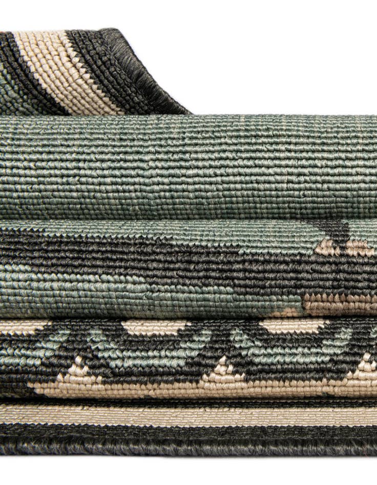 Detail image of  7' 10 x 7' 10  Washable Coastal Indoor / Outdoor Square Rug