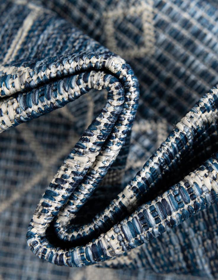 Detail image of  10' x 10'  Washable Lattice Indoor / Outdoor Square Rug