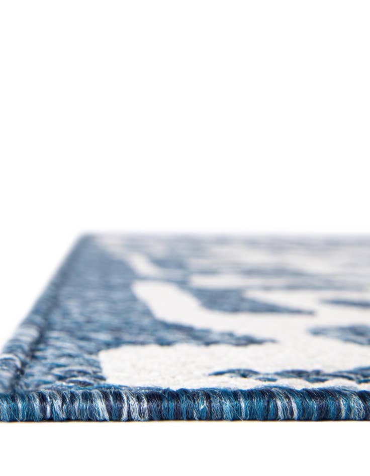 Detail image of  10' x 10'  Washable Modern Indoor / Outdoor Square Rug