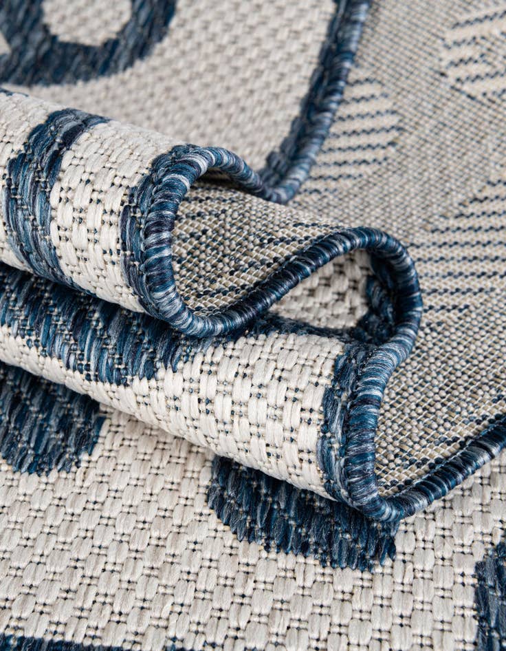 Detail image of  10' x 10'  Washable Modern Indoor / Outdoor Square Rug