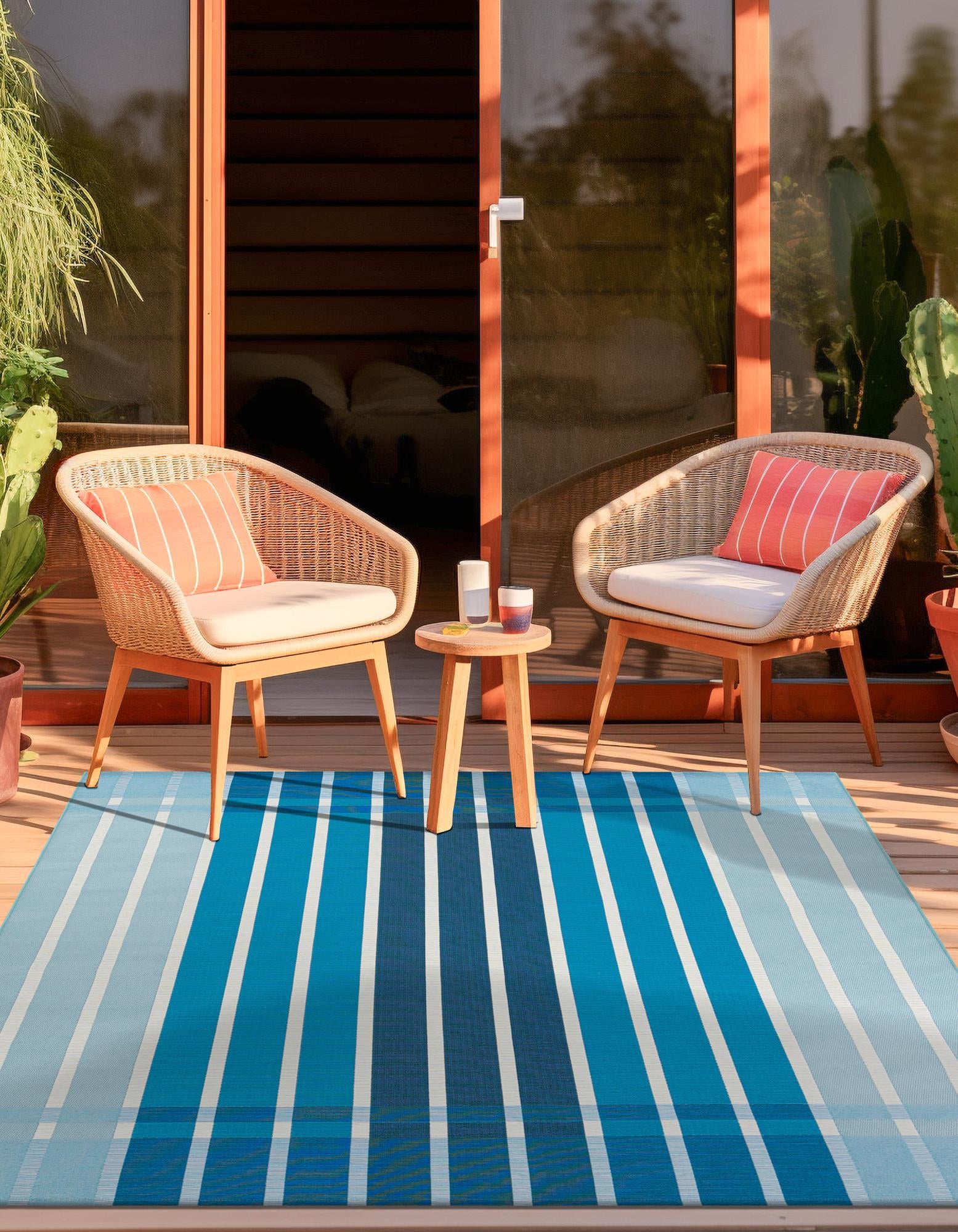 Blue 7' 10 x 7' 10 Ribbon Indoor / Outdoor Square Rug | Rugs.com