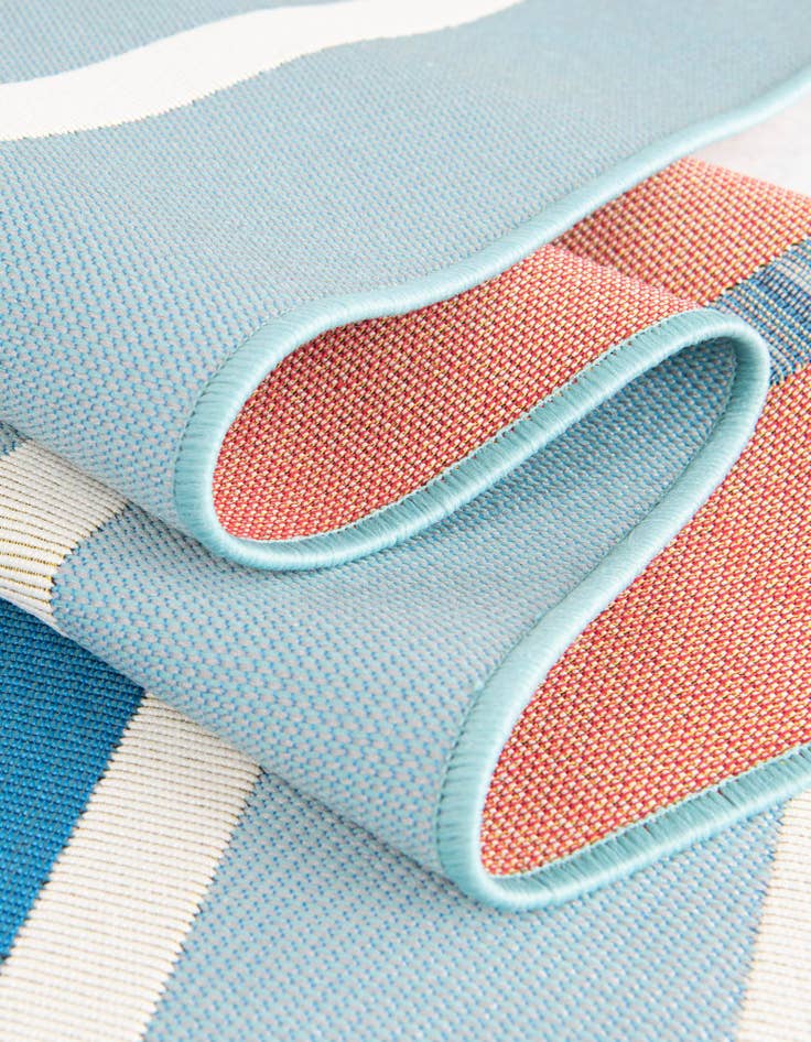 Detail image of  7' 10 x 7' 10  Washable Ribbon Indoor / Outdoor Square Rug