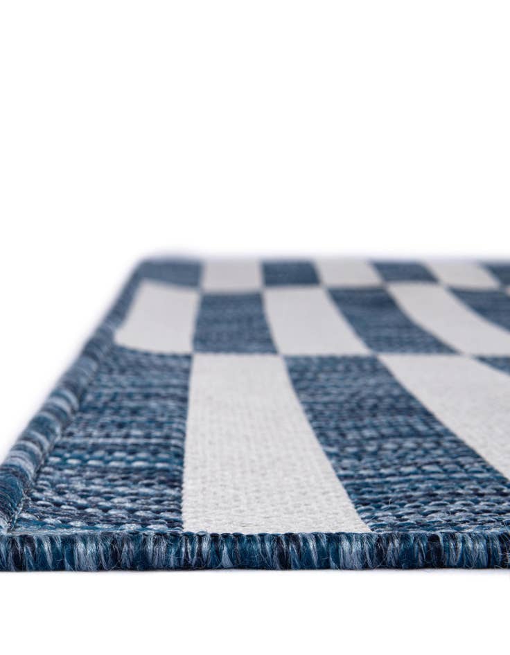 Detail image of  6' x 6'  Washable Ribbon Indoor / Outdoor Square Rug