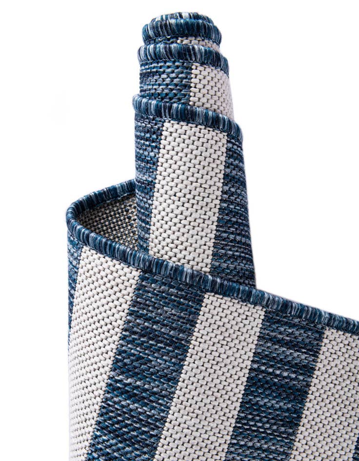 Detail image of  6' x 6'  Washable Ribbon Indoor / Outdoor Square Rug