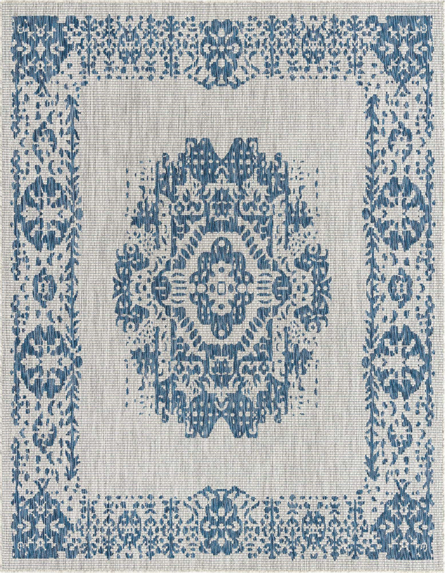 Primary image  7' 10 x 7' 10  Washable Traditional Indoor / Outdoor Square Rug