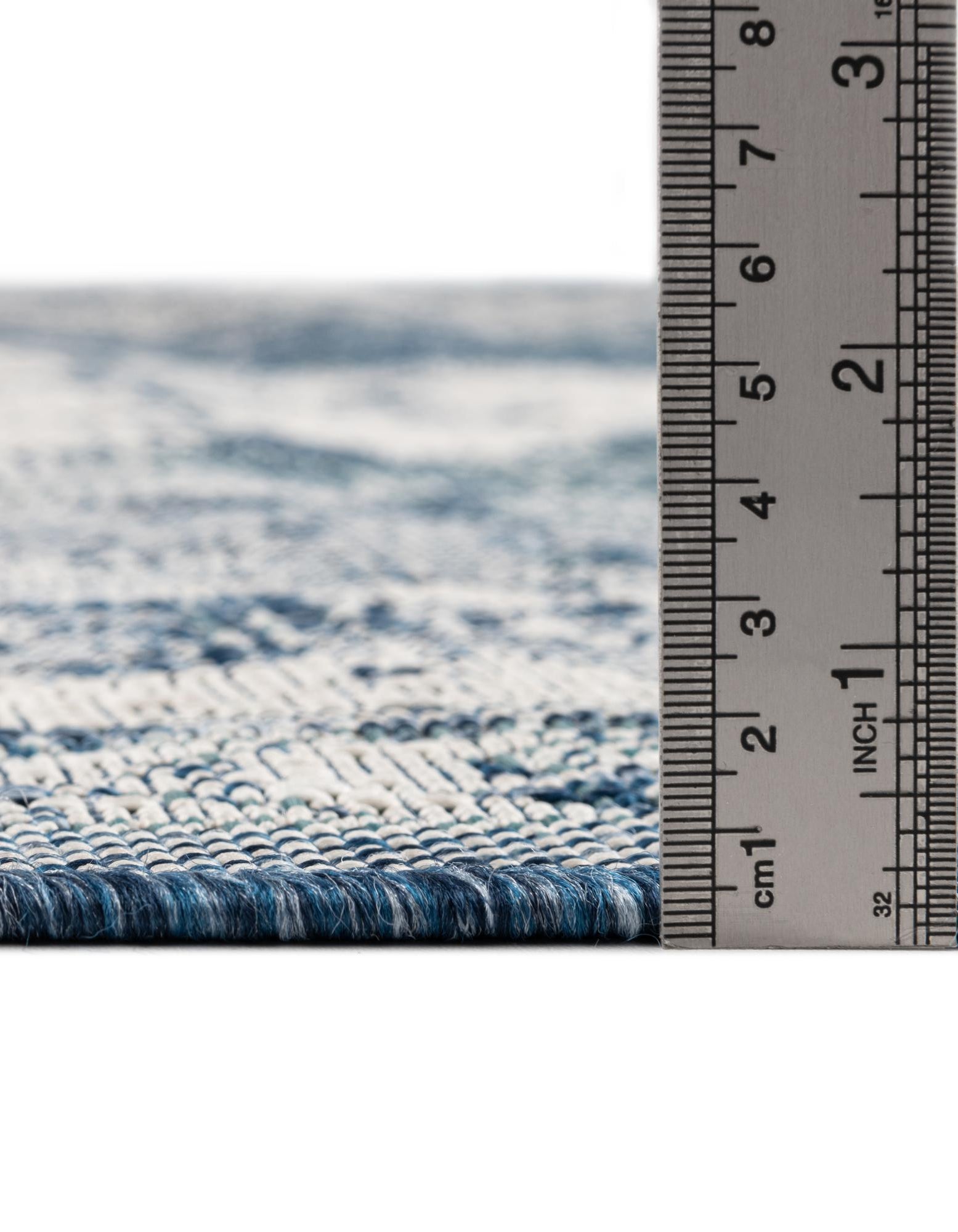 Blue 7' 10 x 7' 10 Traditional Outdoor Square Rug | Rugs.com