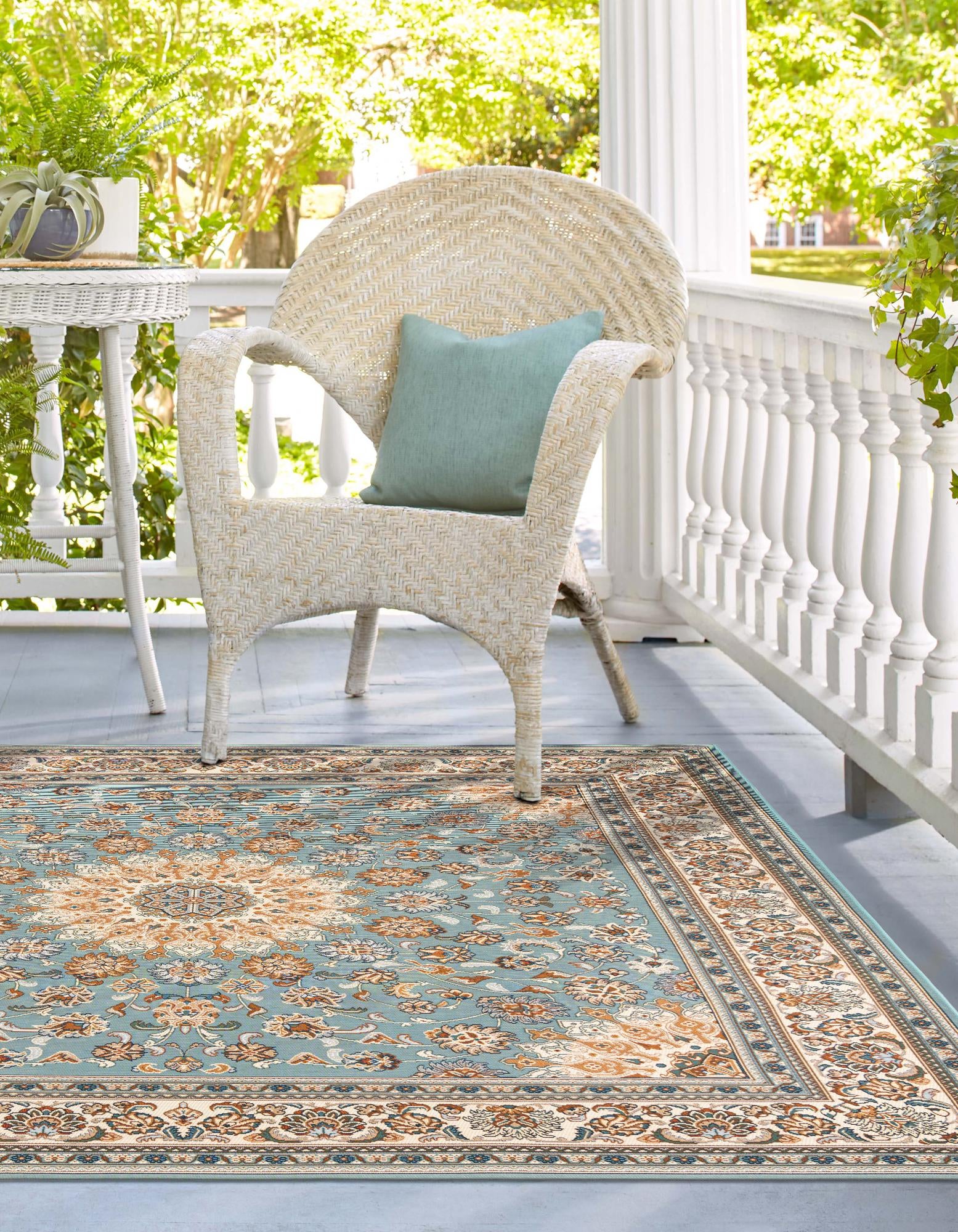 Blue 10' x 10' Traditional Indoor / Outdoor Square Rug | Rugs.com