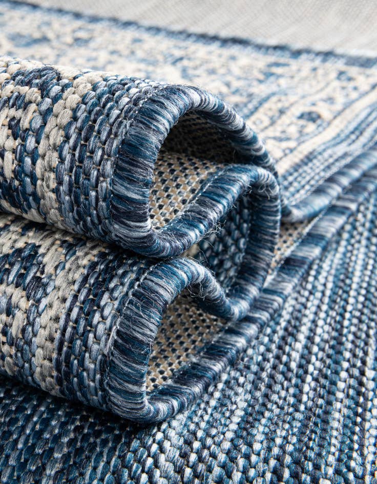 Detail image of  10' x 10'  Washable Traditional Indoor / Outdoor Square Rug