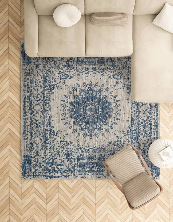 Detail image of  13' x 13'  Washable Traditional Indoor / Outdoor Square Rug