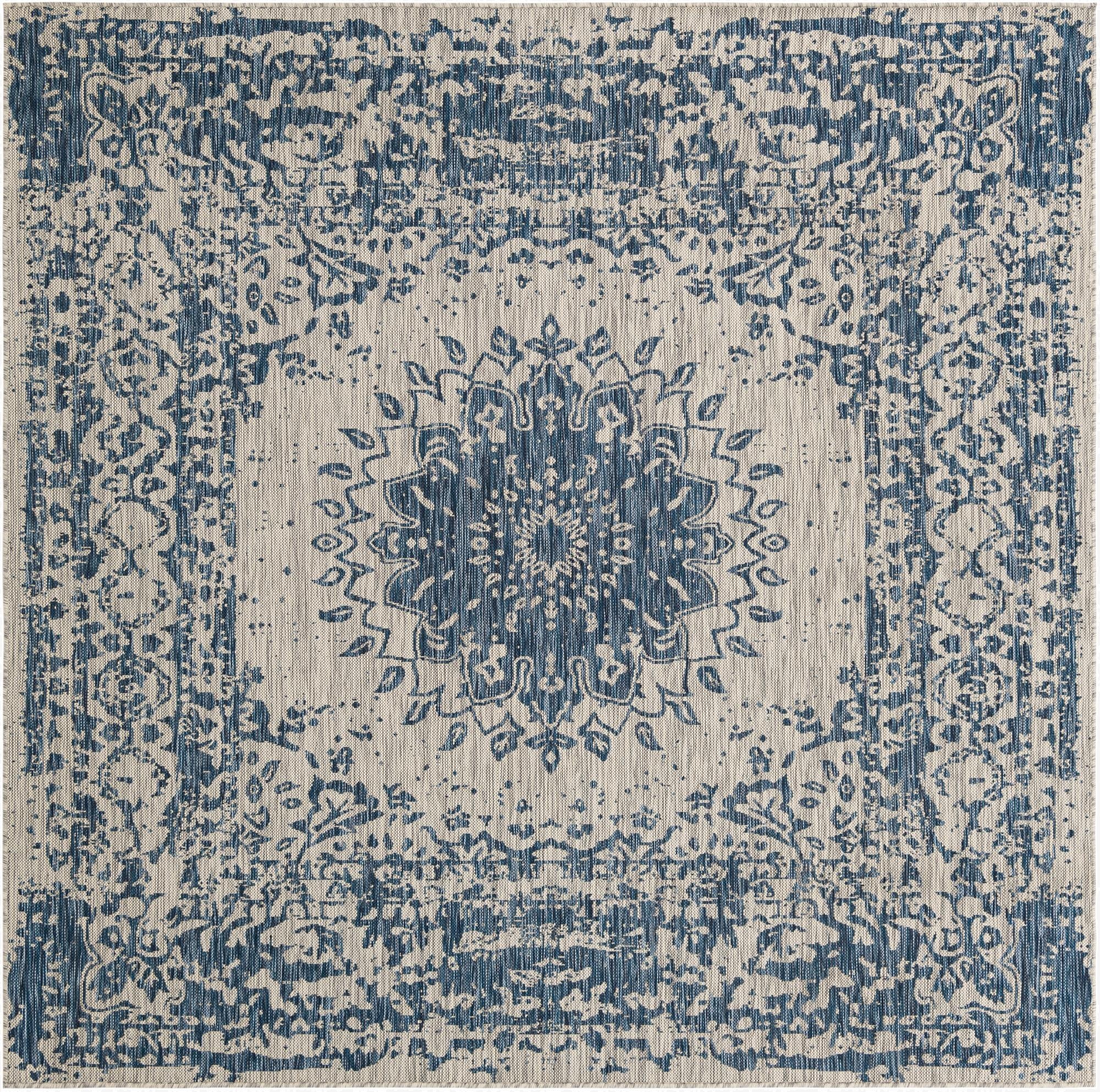  7' 10 x 7' 10  Washable Traditional Indoor / Outdoor Square Rug