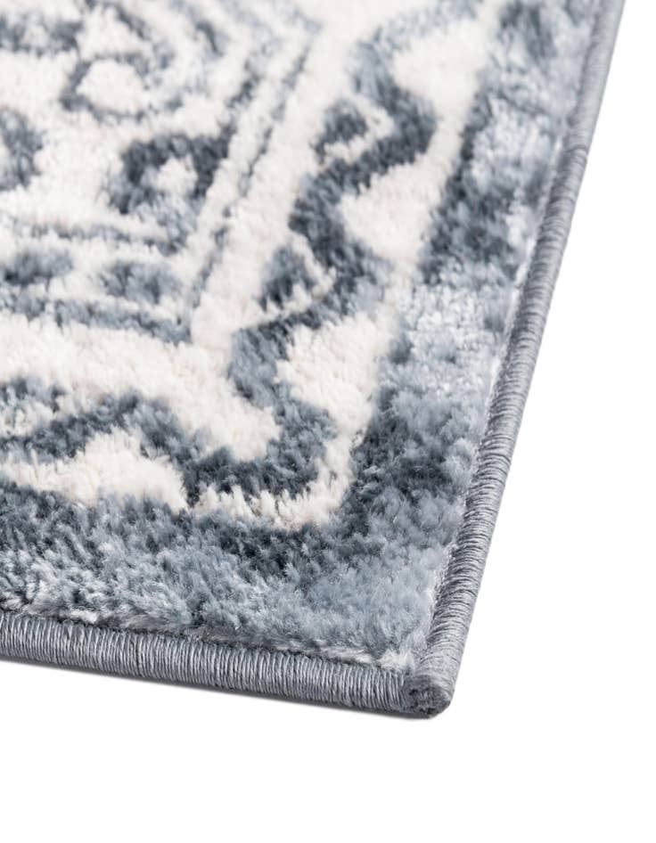 Detail image of  7' 10 x 7' 10 Oxford Square Rug