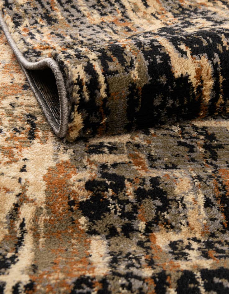 Detail image of  7' 10 x 7' 10 Saturn Square Rug