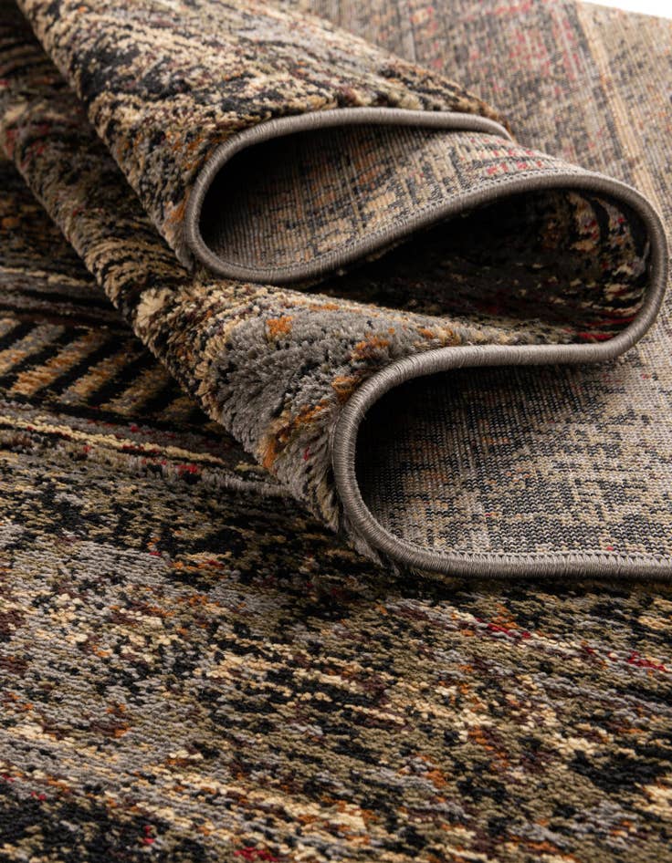 Detail image of  7' 10 x 7' 10 Saturn Square Rug