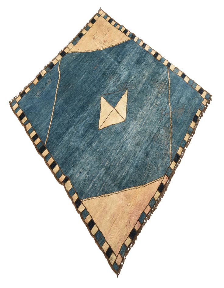 Detail image of  3' 8 x 4' 2  Hand Knotted Shiraz Persian Wool Square Rug