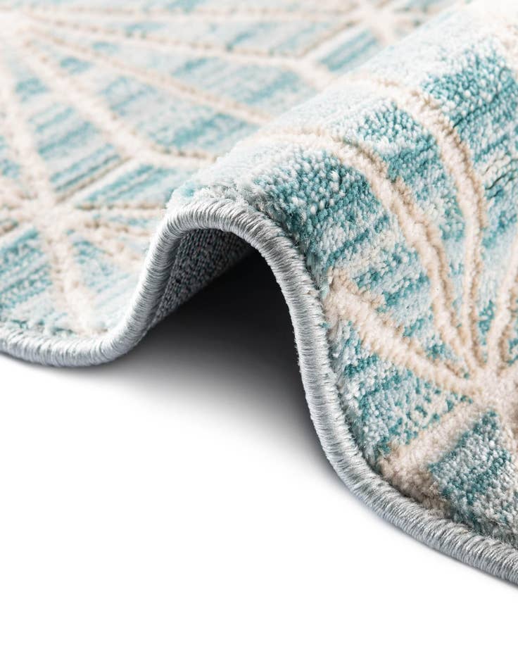 Detail image of Jill Zarin 7' 10 x 7' 10 Uptown Fifth Avenue Square Rug