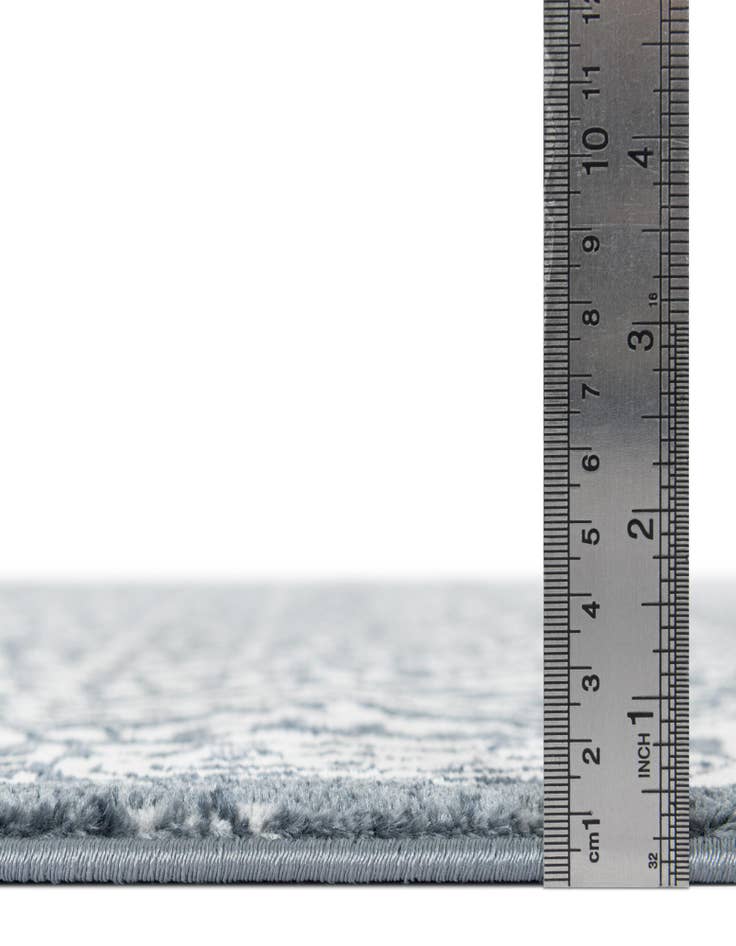 Detail image of Jill Zarin 7' 10 x 7' 10 Uptown Cloisters Square Rug