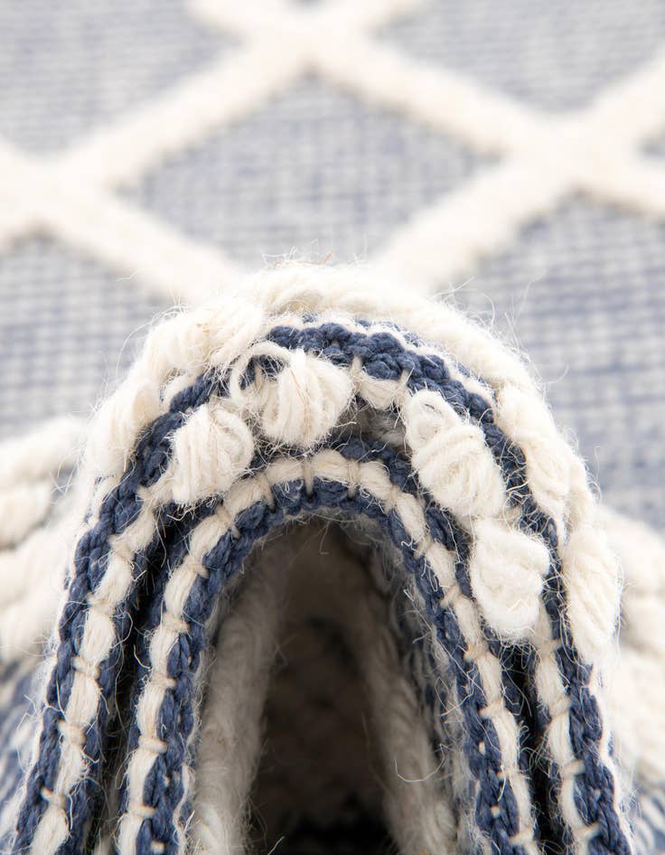 Detail image of  8' x 8'  Hand Knotted Jill Zarin Dorset Square Rug