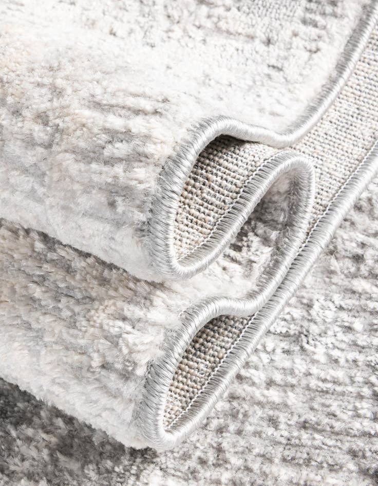 Detail image of  4' x 4' Caspian Round Rug