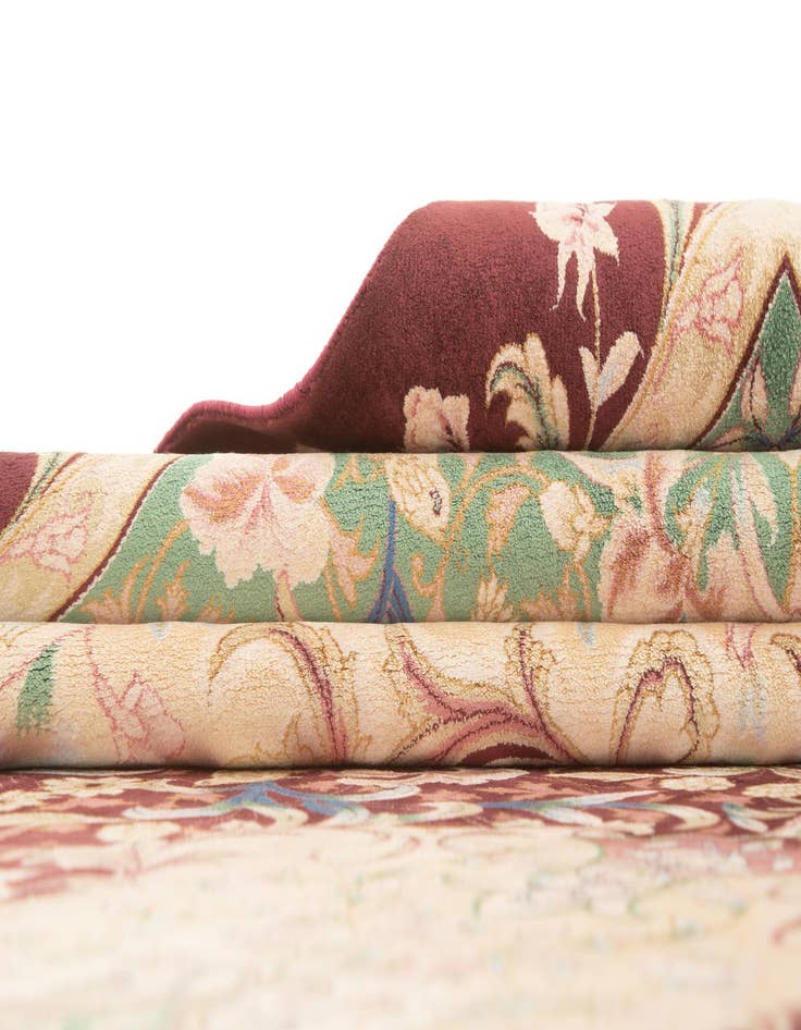 Detail image of  6' 1 x 9' 10 Ghom Design Rug