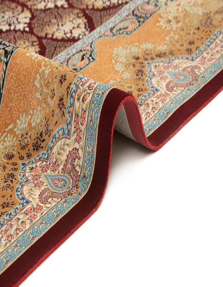 Detail image of  8' x 11' 5 Ghom Design Rug