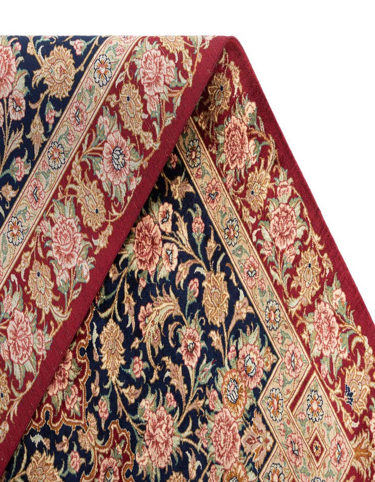 Detail image of  2' 7 x 4' Ghom Silk Rug