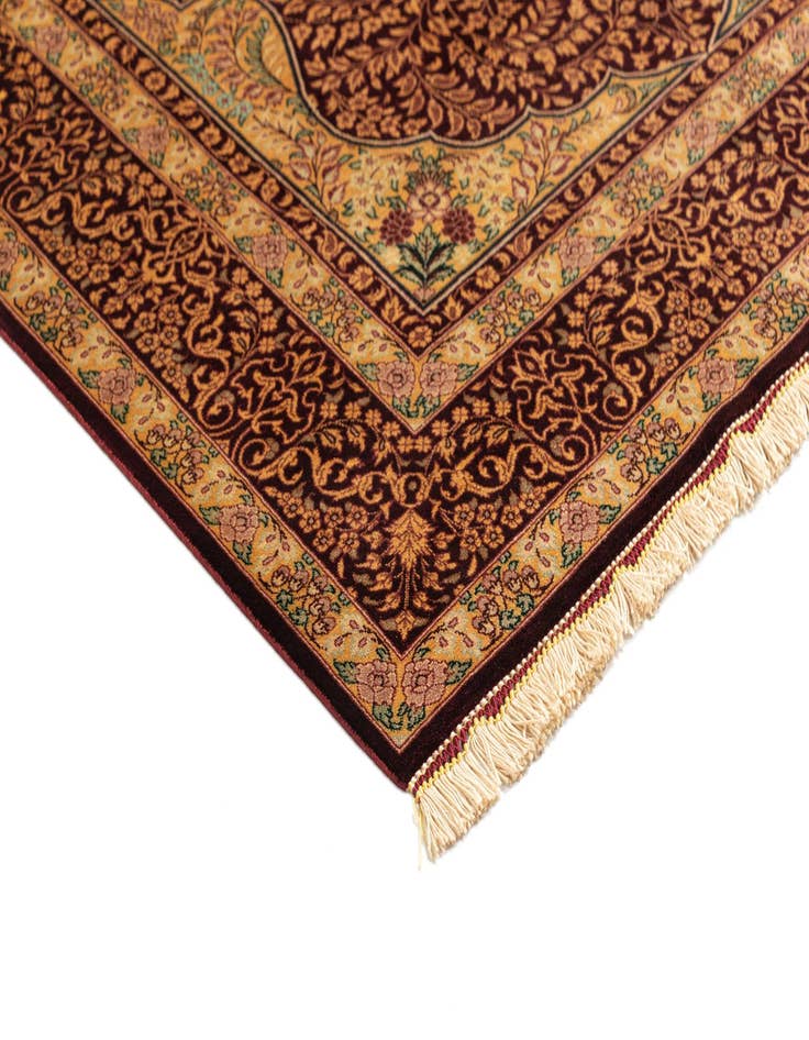 Detail image of  3' 5 x 4' 11 Ghom Silk Rug